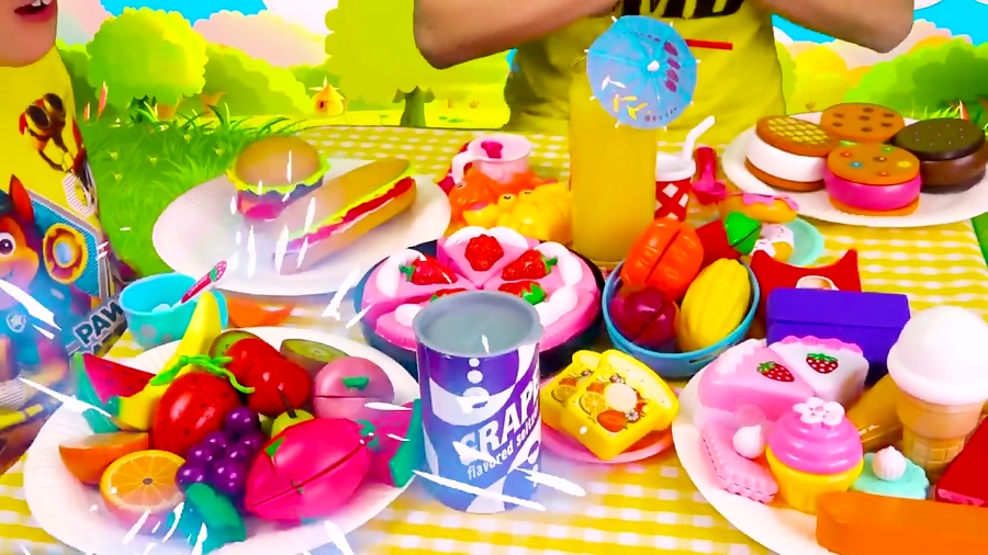 اسباب بازی ها و خانواده مهربان - پرنسس ساشا و کامیون غذاها